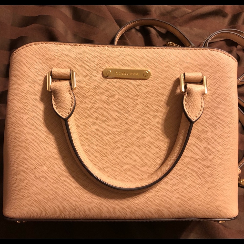 Michael Kors beige purse-great condition